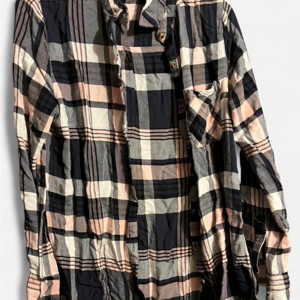Women’s Black and Pink Plaid Shirt